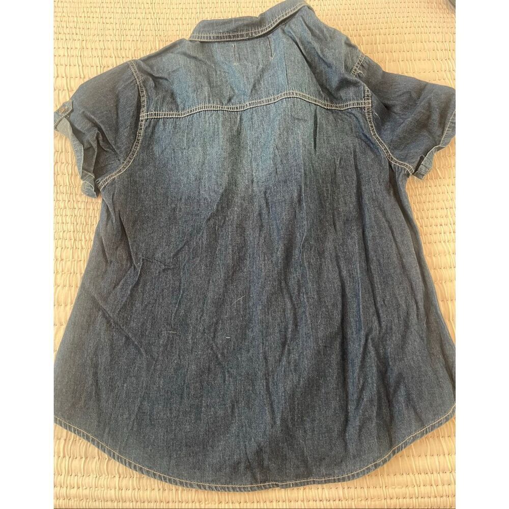 Design by Olivia Women's Cap Sleeve Button Down Denim Chambray Shirt NEEW NWt - Picture 9 of 9